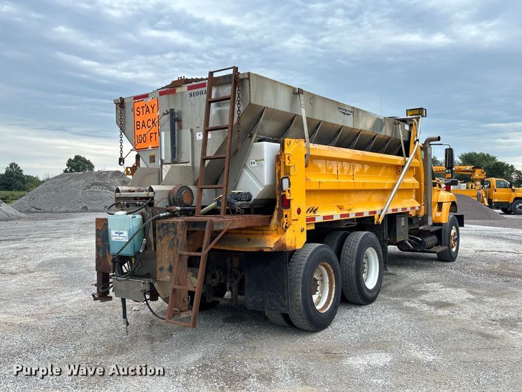 image for item DZ4642 2011 International WorkStar 7500 dump truck
