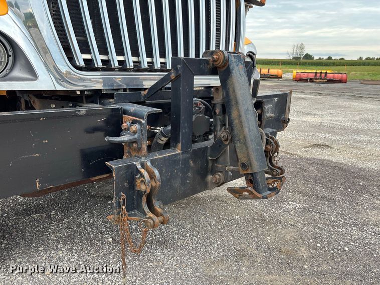 image for item DZ4642 2011 International WorkStar 7500 dump truck