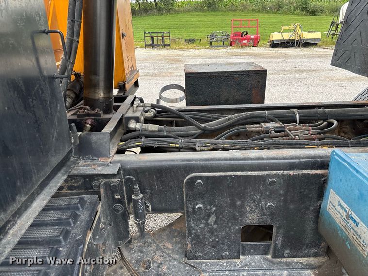 image for item DZ4642 2011 International WorkStar 7500 dump truck