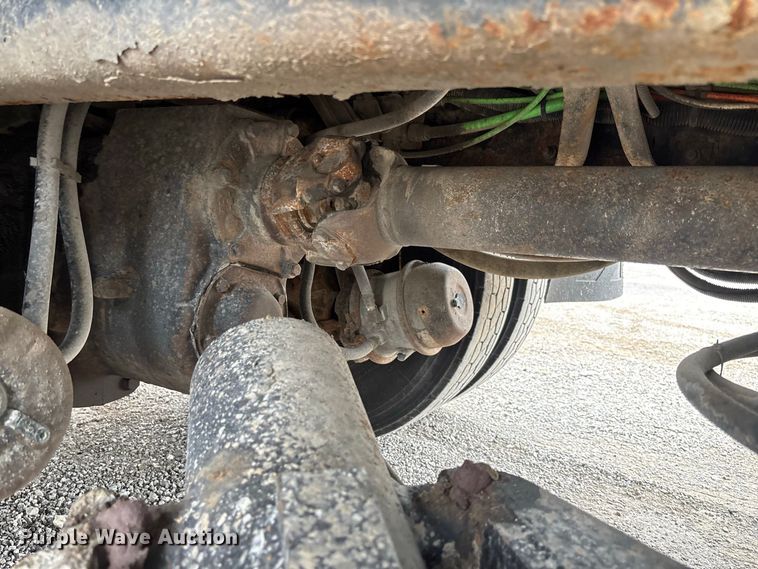image for item DZ4642 2011 International WorkStar 7500 dump truck