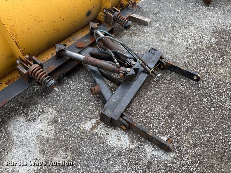 image for item DZ4642 2011 International WorkStar 7500 dump truck