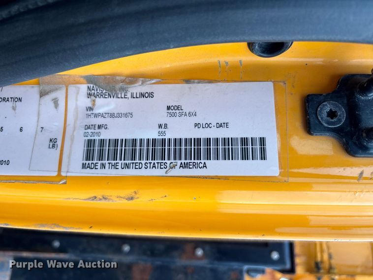 image for item DZ4642 2011 International WorkStar 7500 dump truck