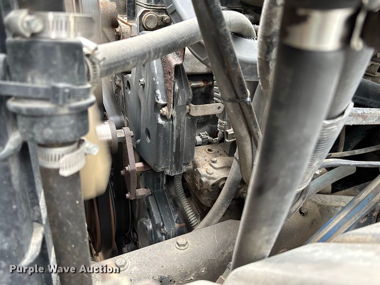 image for item DZ4643 2013 International WorkStar 7500 dump truck