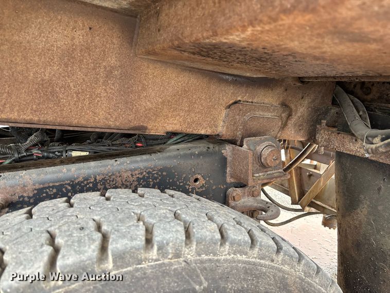 image for item DZ4643 2013 International WorkStar 7500 dump truck