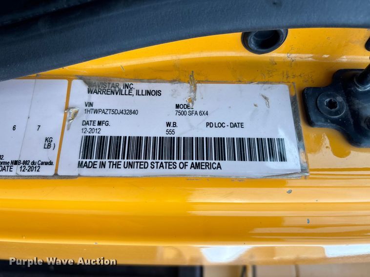 image for item DZ4643 2013 International WorkStar 7500 dump truck