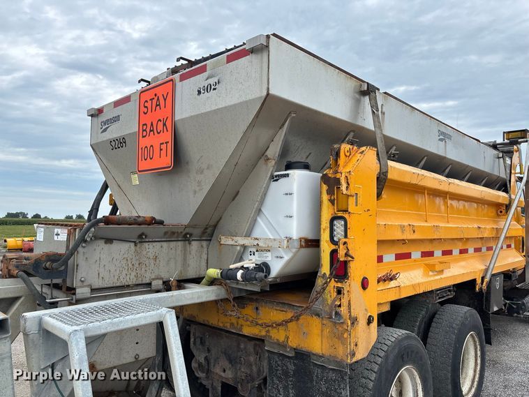 image for item DZ4644 2011 International WorkStar 7500 dump truck