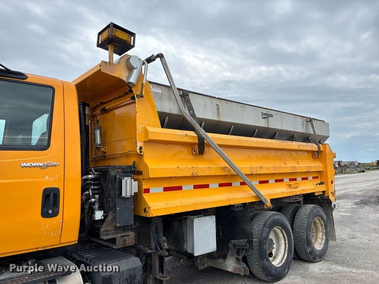 image for item DZ4644 2011 International WorkStar 7500 dump truck