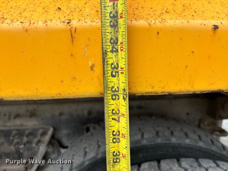 image for item DZ4644 2011 International WorkStar 7500 dump truck