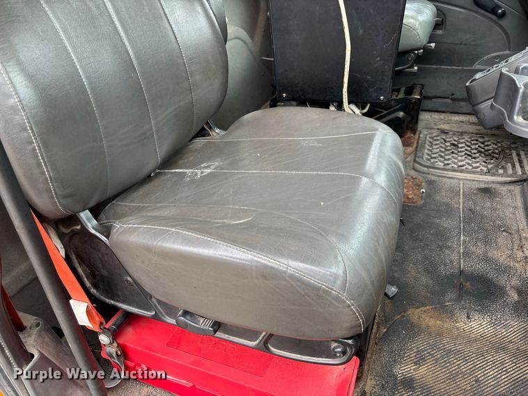 image for item DZ4644 2011 International WorkStar 7500 dump truck