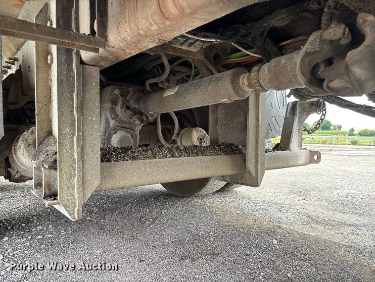 image for item DZ4644 2011 International WorkStar 7500 dump truck