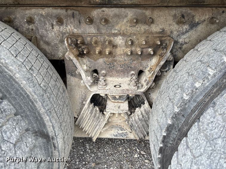 image for item DZ4644 2011 International WorkStar 7500 dump truck