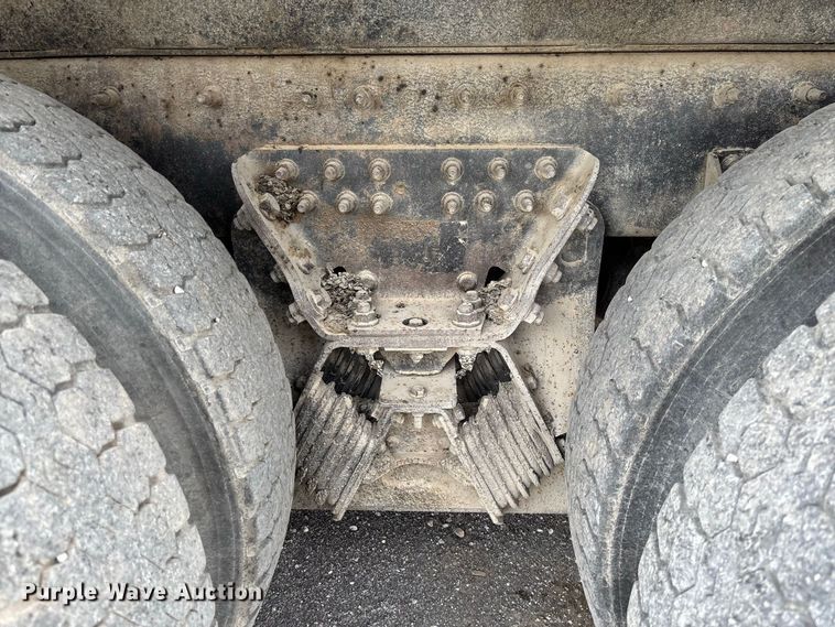 image for item DZ4644 2011 International WorkStar 7500 dump truck
