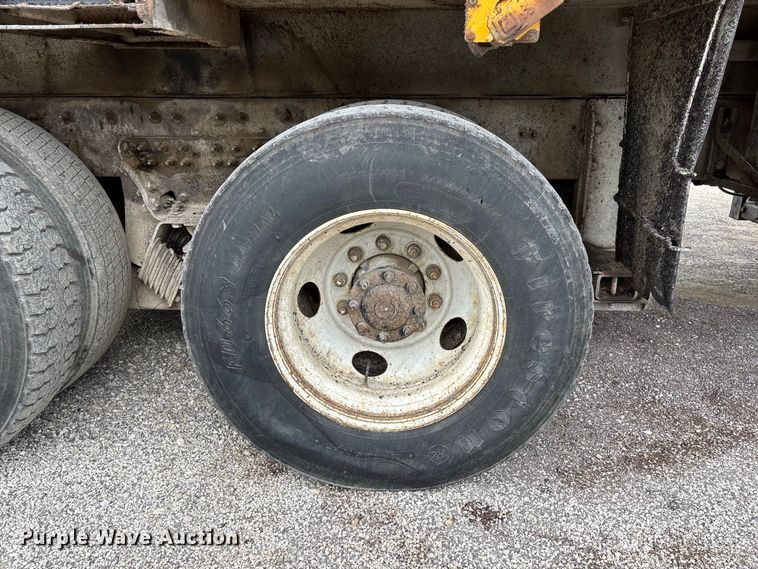 image for item DZ4644 2011 International WorkStar 7500 dump truck