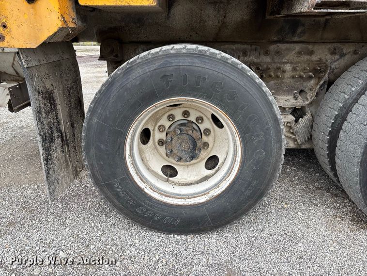 image for item DZ4644 2011 International WorkStar 7500 dump truck