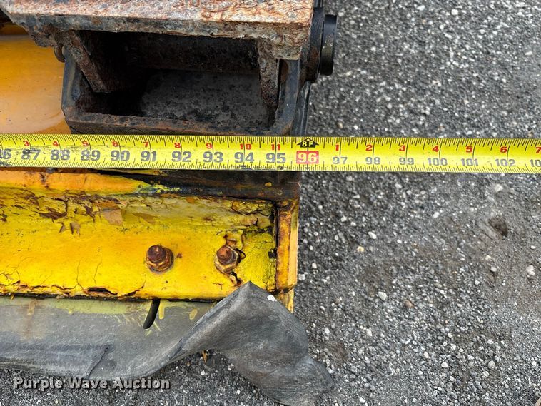 image for item DZ4644 2011 International WorkStar 7500 dump truck