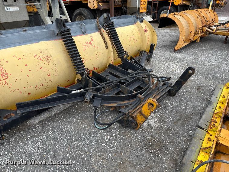image for item DZ4644 2011 International WorkStar 7500 dump truck