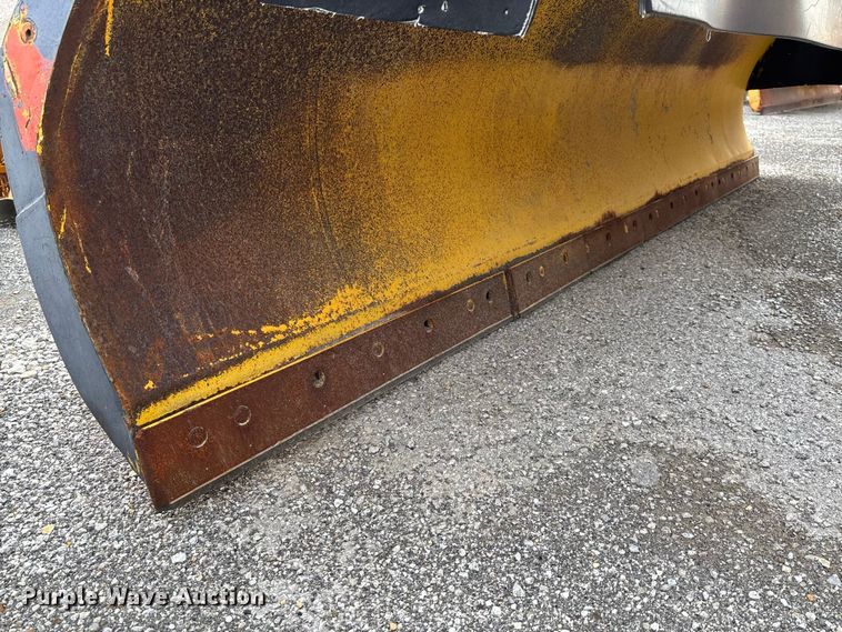 image for item DZ4644 2011 International WorkStar 7500 dump truck