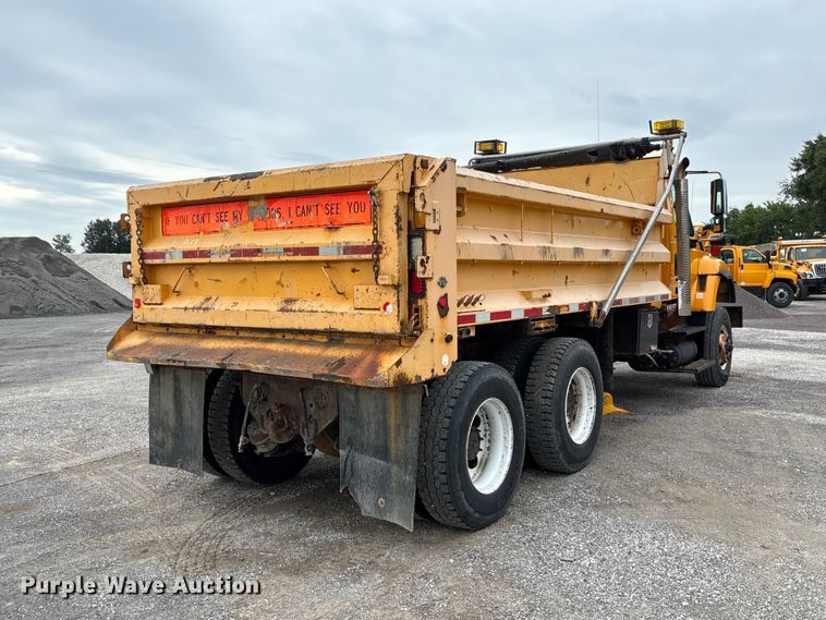 image for item DZ4645 2012 International WorkStar 7500 dump truck