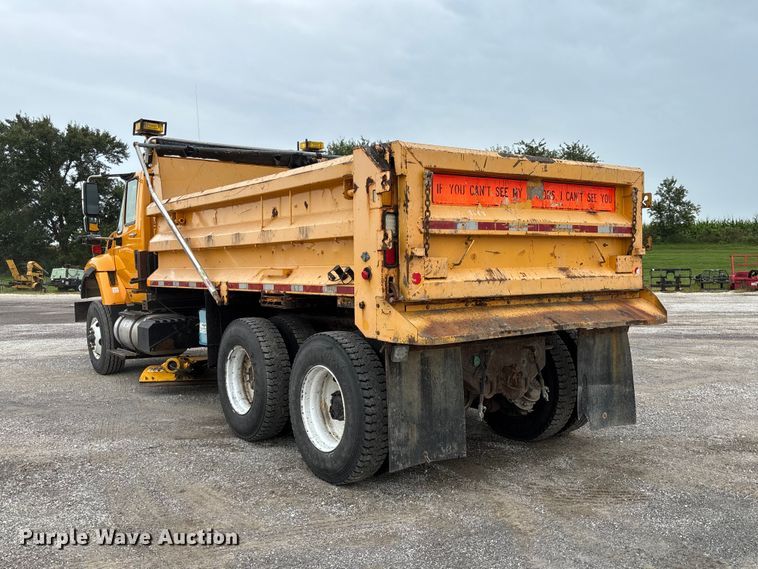 image for item DZ4645 2012 International WorkStar 7500 dump truck