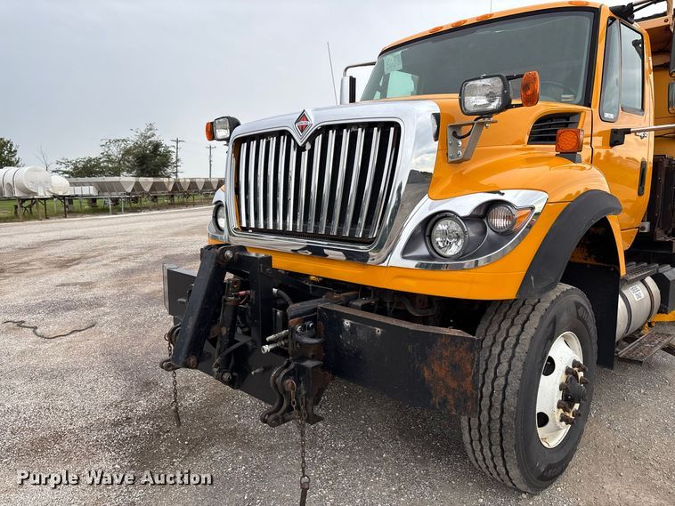 image for item DZ4645 2012 International WorkStar 7500 dump truck