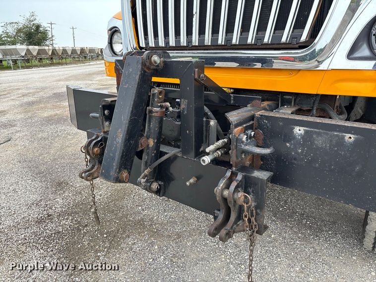 image for item DZ4645 2012 International WorkStar 7500 dump truck