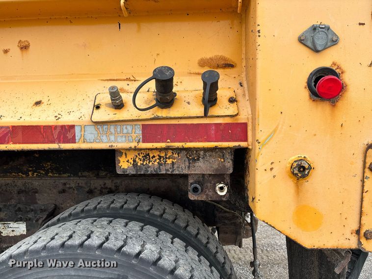 image for item DZ4645 2012 International WorkStar 7500 dump truck