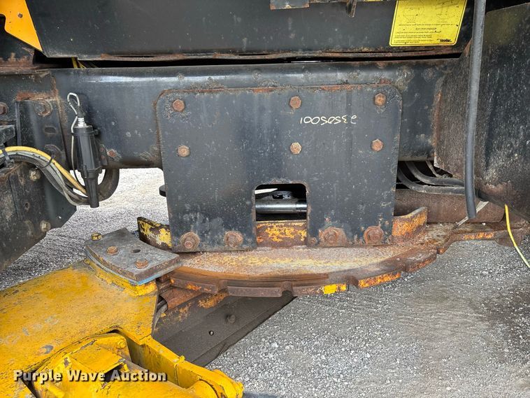 image for item DZ4645 2012 International WorkStar 7500 dump truck