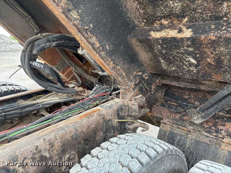 image for item DZ4645 2012 International WorkStar 7500 dump truck