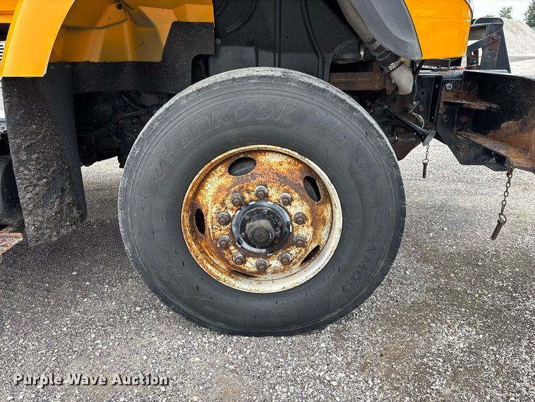 image for item DZ4645 2012 International WorkStar 7500 dump truck