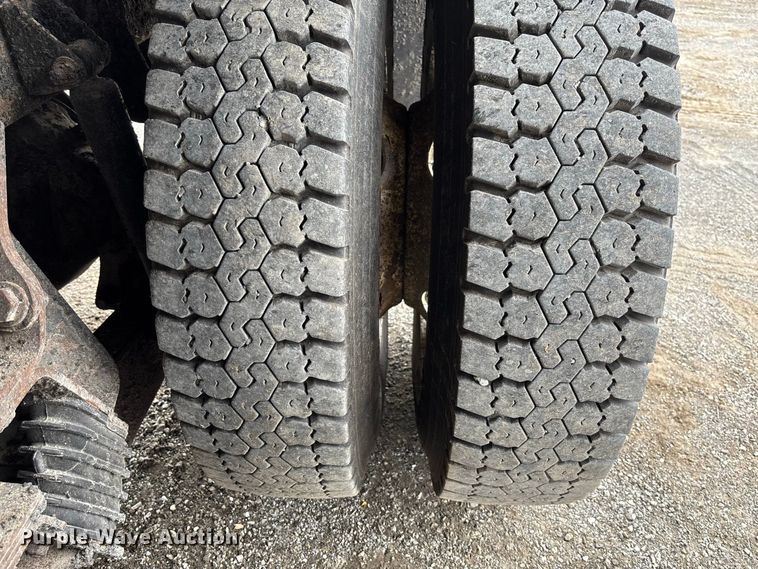 image for item DZ4645 2012 International WorkStar 7500 dump truck