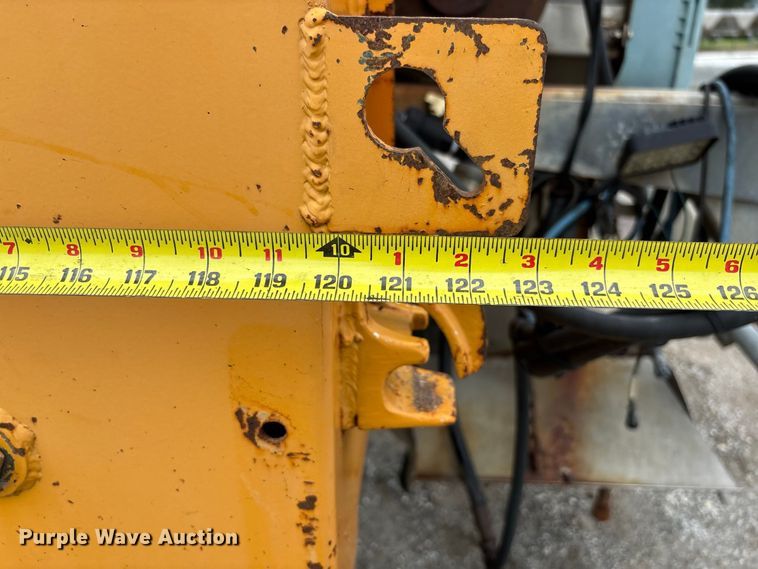 image for item DZ4646 2006 International 7400 dump truck