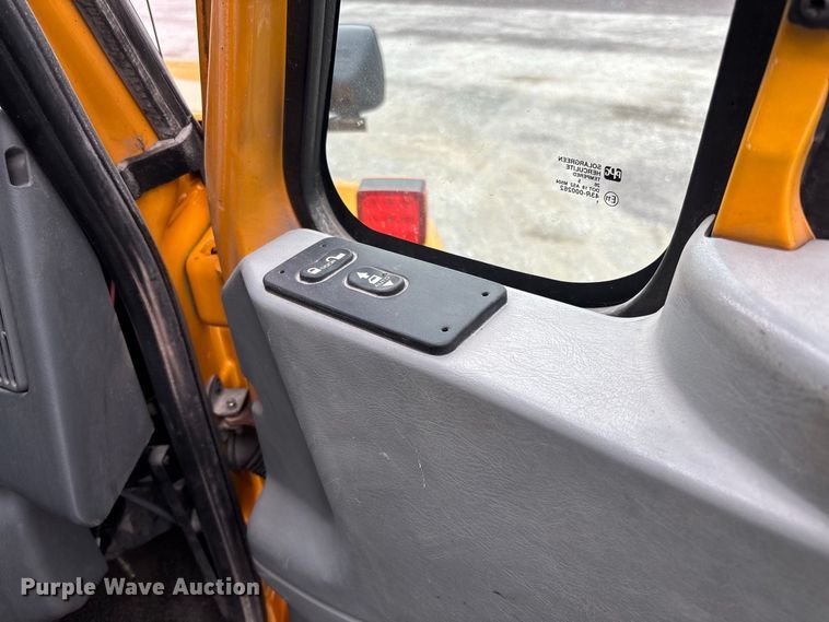 image for item DZ4646 2006 International 7400 dump truck