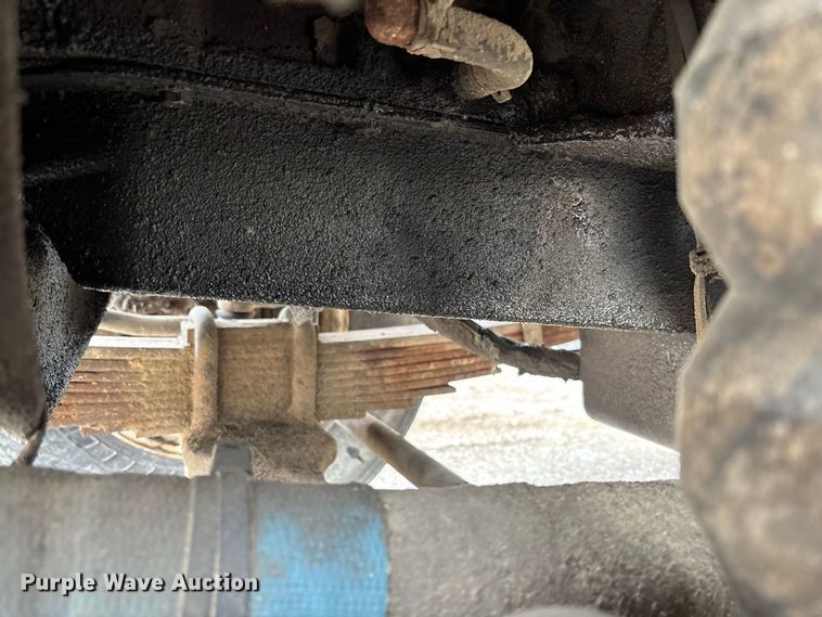 image for item DZ4646 2006 International 7400 dump truck