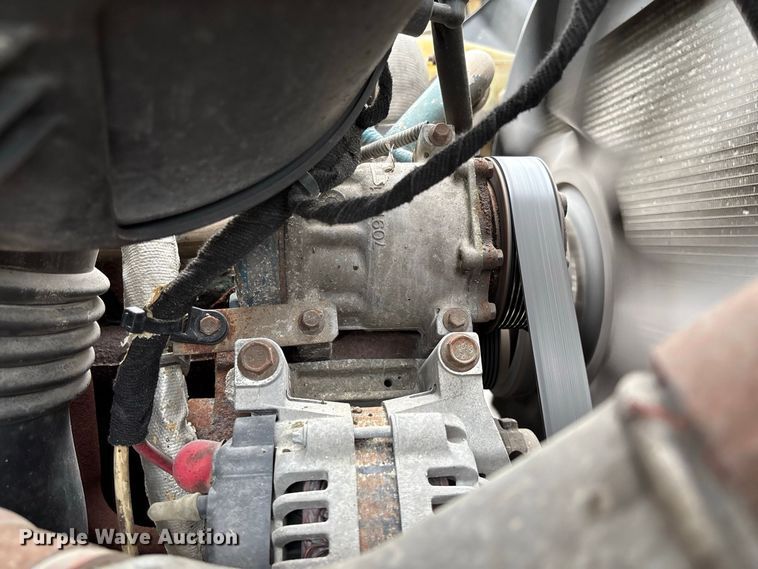 image for item DZ4646 2006 International 7400 dump truck