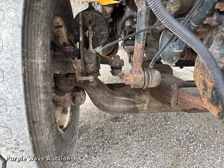 image for item DZ4646 2006 International 7400 dump truck