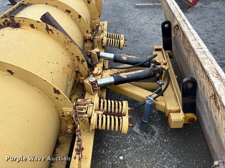 image for item DZ4646 2006 International 7400 dump truck