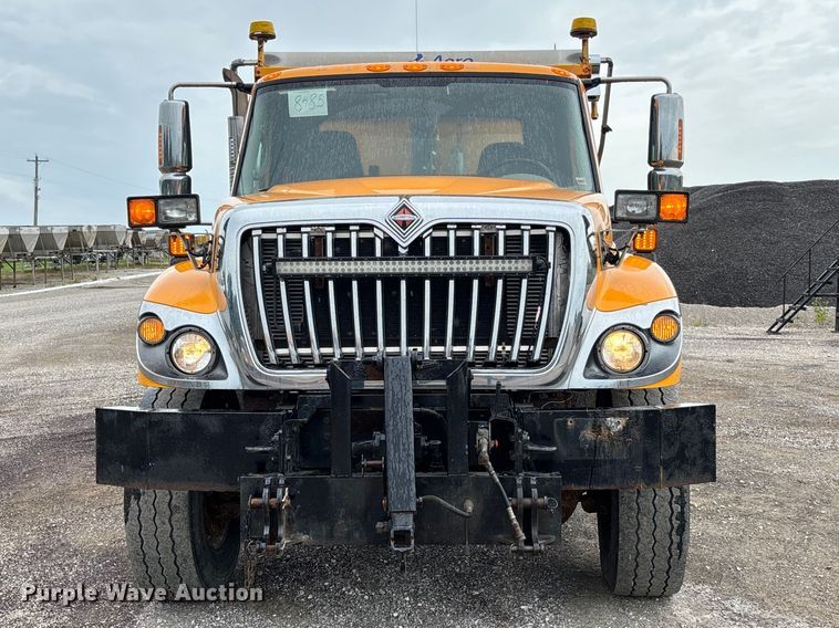 image for item DZ4647 2011 International WorkStar 7500 dump truck