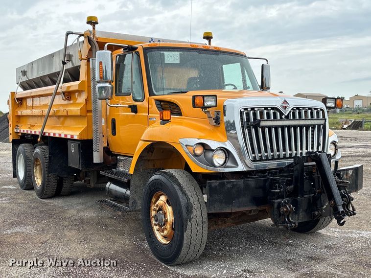 image for item DZ4647 2011 International WorkStar 7500 dump truck