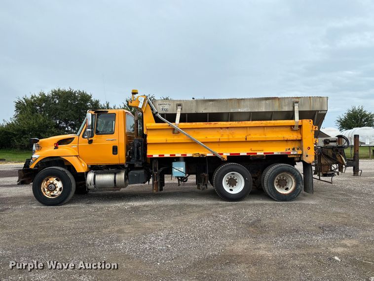 image for item DZ4647 2011 International WorkStar 7500 dump truck
