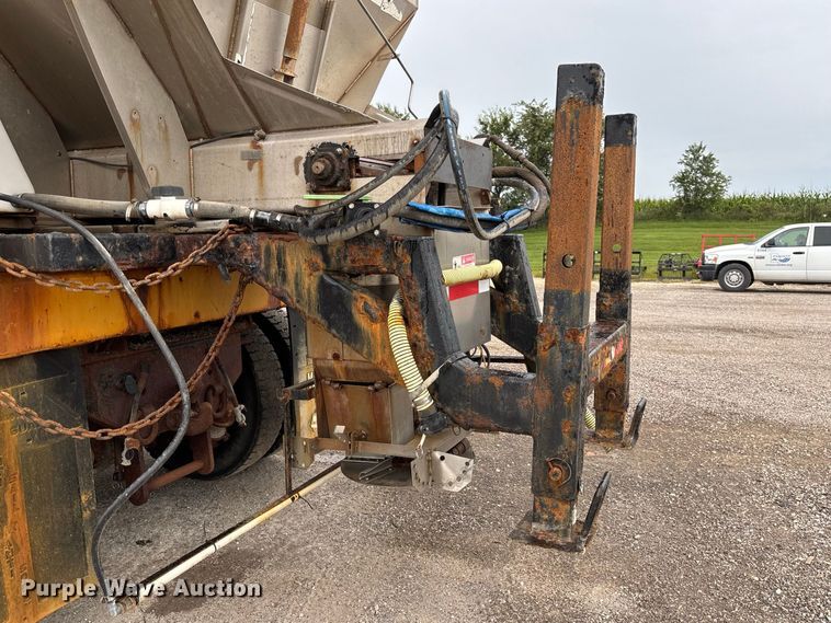 image for item DZ4647 2011 International WorkStar 7500 dump truck