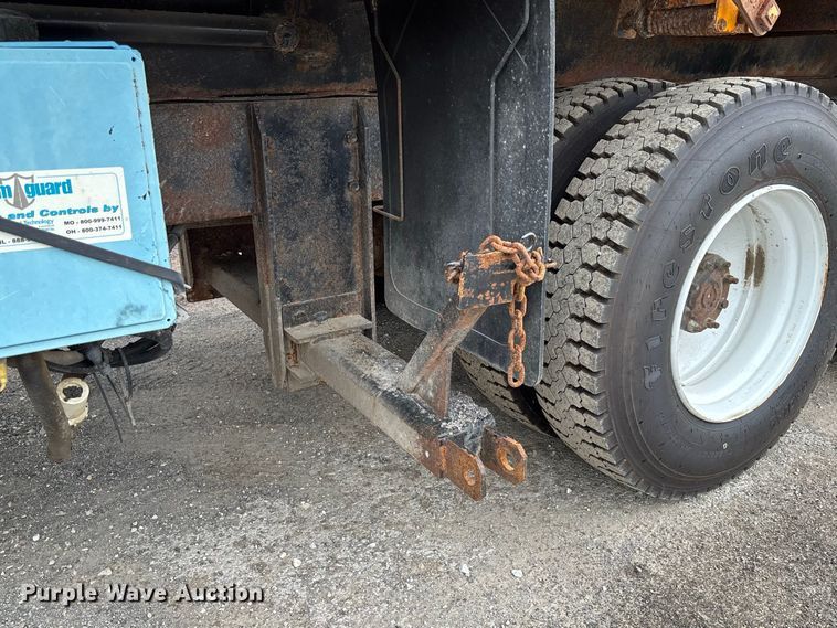 image for item DZ4647 2011 International WorkStar 7500 dump truck