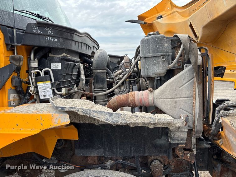 image for item DZ4647 2011 International WorkStar 7500 dump truck
