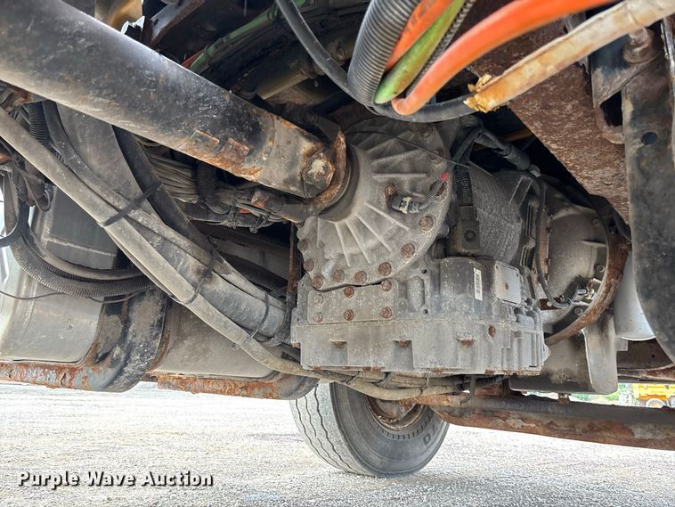 image for item DZ4647 2011 International WorkStar 7500 dump truck
