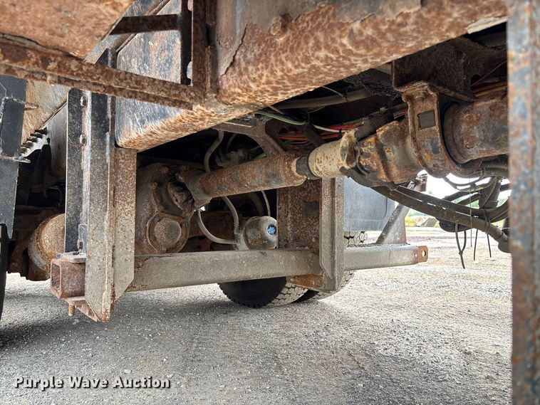 image for item DZ4647 2011 International WorkStar 7500 dump truck