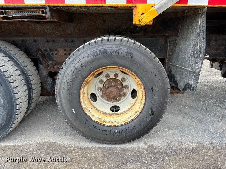 image for item DZ4647 2011 International WorkStar 7500 dump truck