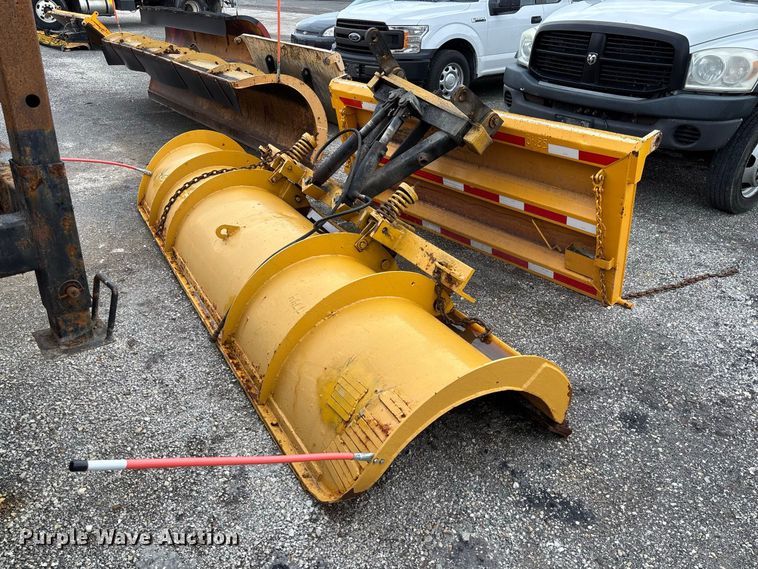 image for item DZ4647 2011 International WorkStar 7500 dump truck