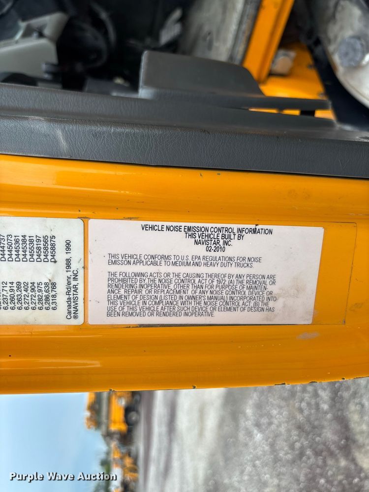 image for item DZ4647 2011 International WorkStar 7500 dump truck