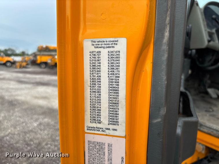 image for item DZ4647 2011 International WorkStar 7500 dump truck