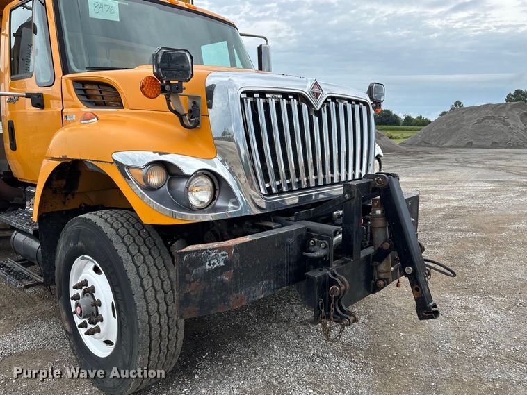 image for item DZ4648 2011 International WorkStar 7500 dump truck