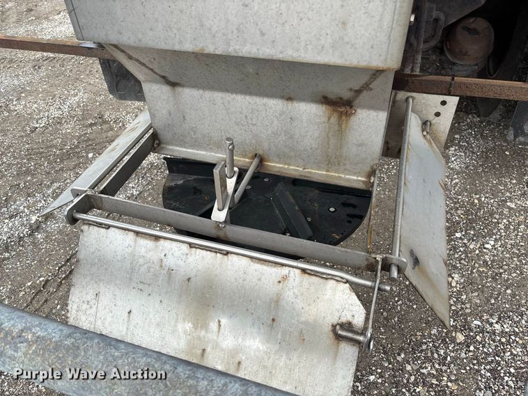 image for item DZ4648 2011 International WorkStar 7500 dump truck